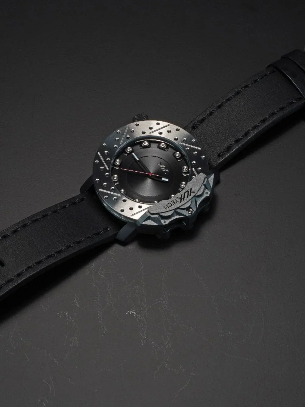 Men's Sport WristWatch Racing Style High performance Brake Disc watch